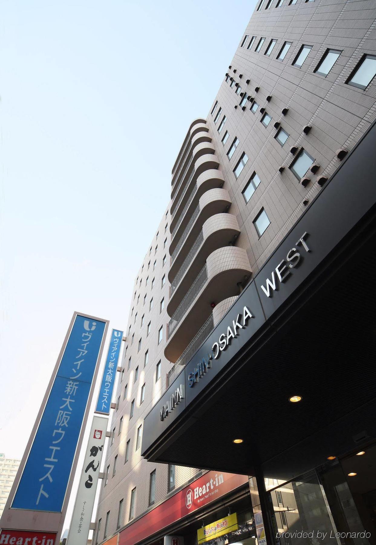 Via Inn Shin Osaka West Buitenkant foto